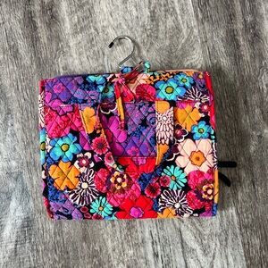 Vera Bradley Floral Fiesta Hanging Travel Organizer